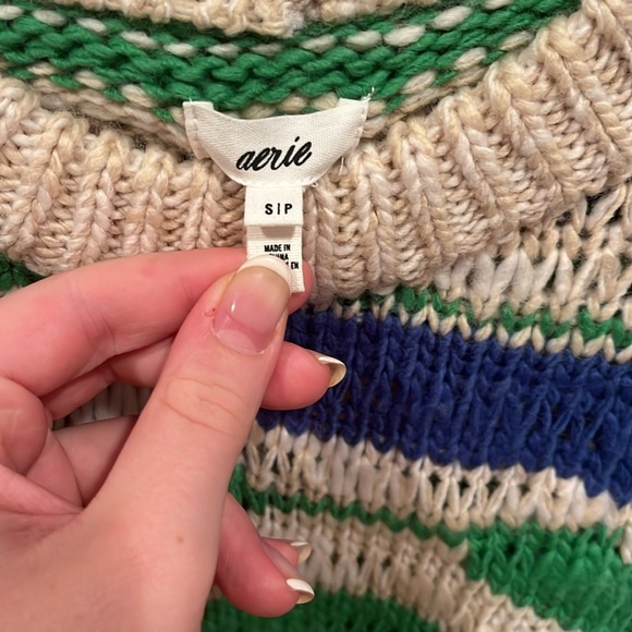 Aerie sweater size small blue green white and tan - Picture 4 of 5